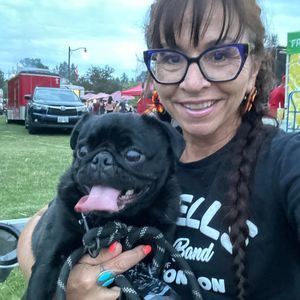 Meet your Posher, Robyn